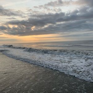 ⚡️25% off + FREE SHIPPING for bundle 3+ items!⚡️